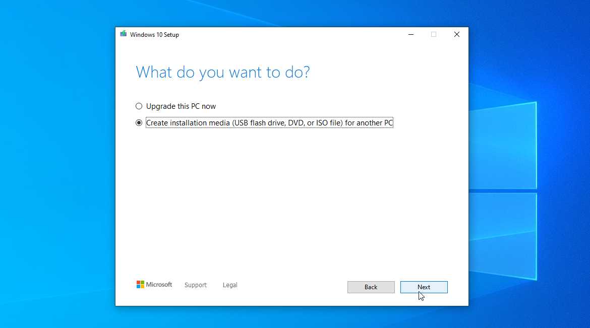Copy Windows 10 Installation Files to the USB Drive